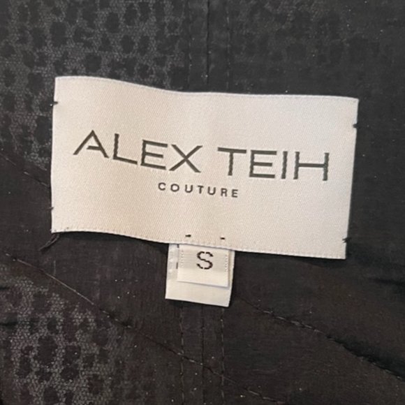 Alex Teih Dress Designer Formal Gown - Picture 8 of 8